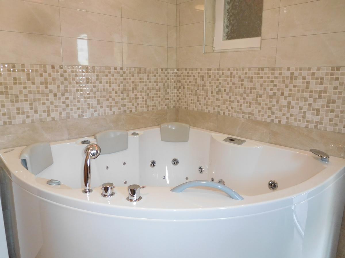 Apartments Edi - Captain'S House Moscenicka Draga Luaran gambar